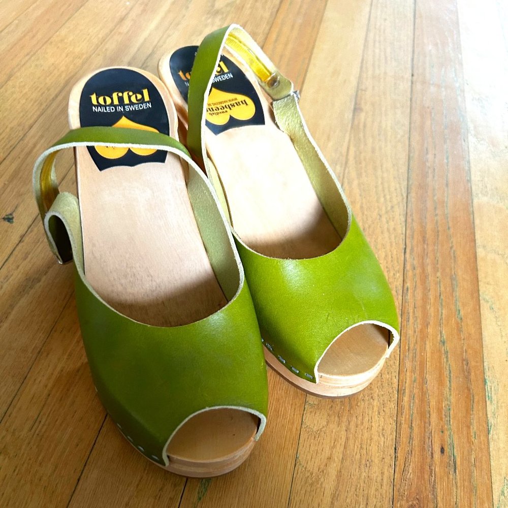 Swedish Hasbeens Green Peep Toe Slingback Clogs - Size 38